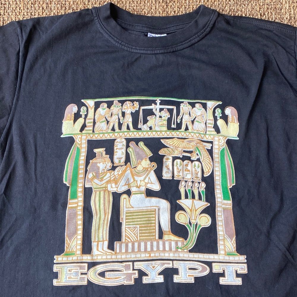 Egypt graphic tee shirt